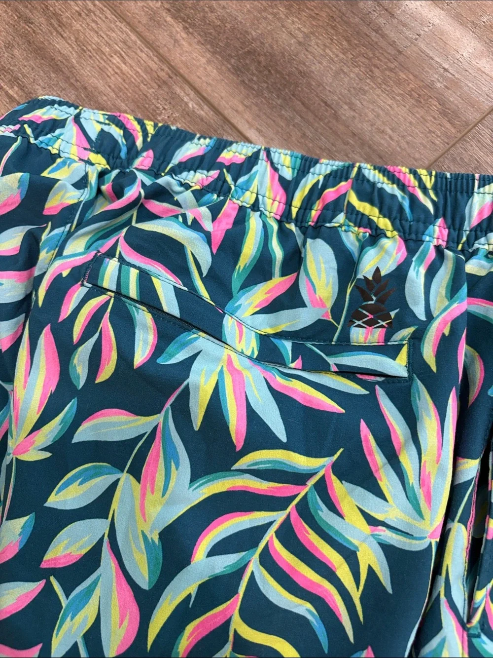 Chubbies Mens Swim Trunks 5.5 Inseam 2-in-1 Liner Tropical Palm Print Large